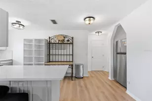 2227 Montclair Dr, Sarasota, FL 34231 - Photo 33