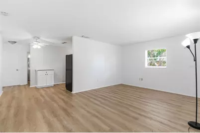 2227 Montclair Drive, Sarasota, FL 34231 - Photo 5