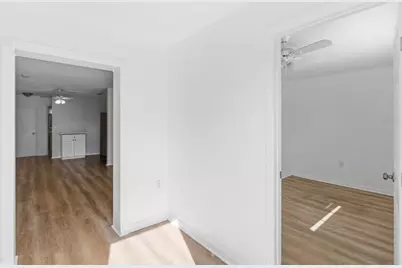 2227 Montclair Drive, Sarasota, FL 34231 - Photo 19