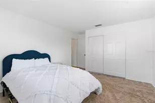 2227 Montclair Dr, Sarasota, FL 34231 - Photo 45