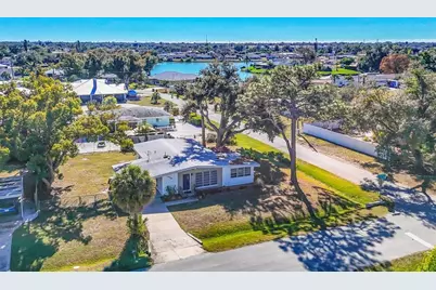 340 Glen Oak Road, Venice, FL 34293 - Photo 3