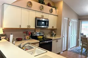 6713 Stone River Rd, Bradenton, FL 34203 - Photo 7