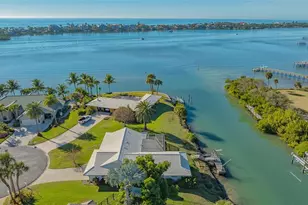 475 Picasso Dr, Nokomis, FL 34275 - Photo 13