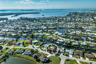 4612 Coral Lake Dr, Bradenton, FL 34210 - Photo 5