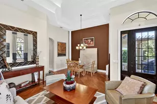 3710 80th Dr E, Sarasota, FL 34243 - Photo 7