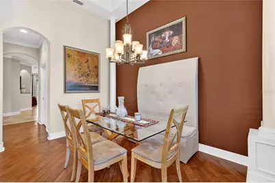 3710 80th Drive E, Sarasota, FL 34243 - Photo 9