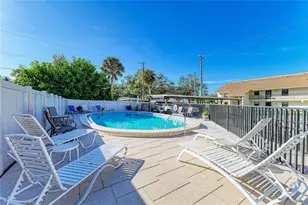 525 Barcelona Ave, Venice, FL 34285 - Photo 47