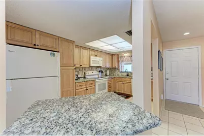 525 Barcelona Avenue #207, Venice, FL 34285 - Photo 11