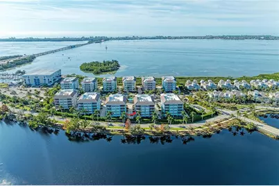 383 Aruba Circle #203, Bradenton, FL 34209 - Photo 1