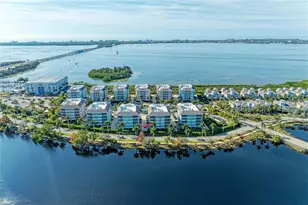 383 Aruba Cir, Bradenton, FL 34209 - Photo 1