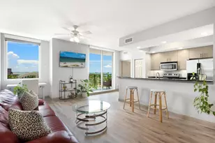 800 N Tamiami Trail, Sarasota, FL 34236 - Photo 9