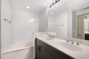 800 N Tamiami Trail, Sarasota, FL 34236 - Photo 21