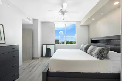 800 N Tamiami Trail #405, Sarasota, FL 34236 - Photo 19