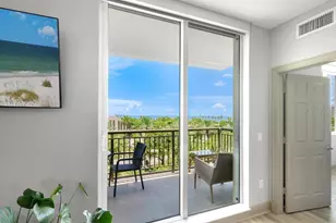 800 N Tamiami Trail, Sarasota, FL 34236 - Photo 11