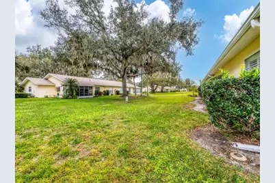 4021 Oakhurst Drive #3121, Sarasota, FL 34233 - Photo 31