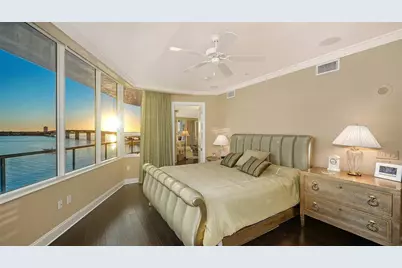 136 Golden Gate Point #502, Sarasota, FL 34236 - Photo 15