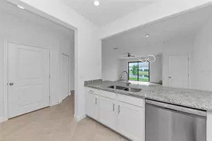 14775 Lyla Ter, Bradenton, FL 34211 - Photo 9