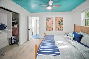 208 84th St, Holmes Beach, FL 34217 - Photo 21