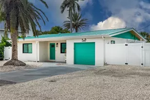 208 84th St, Holmes Beach, FL 34217 - Photo 35