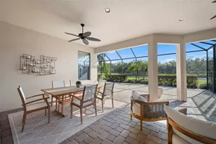 2525 Vaccaro Dr, Sarasota, FL 34231 - Photo 45