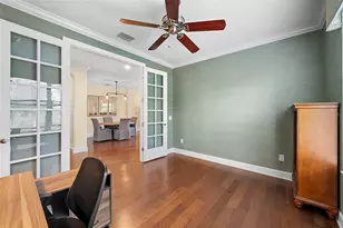 2525 Vaccaro Dr, Sarasota, FL 34231 - Photo 9