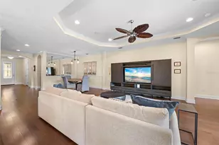 2525 Vaccaro Dr, Sarasota, FL 34231 - Photo 23