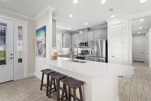 5400 Lampiasi St, Sarasota, FL 34238 - Photo 9