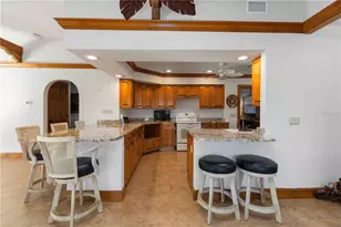 5381 Palos Verdes Dr, Sarasota, FL 34231 - Photo 7