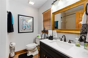 5381 Palos Verdes Dr, Sarasota, FL 34231 - Photo 17