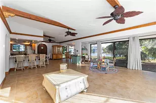 5381 Palos Verdes Dr, Sarasota, FL 34231 - Photo 11