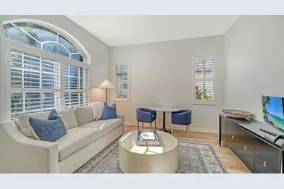 6619 Waters Edge Way, Lakewood Ranch, FL 34202 - Photo 9