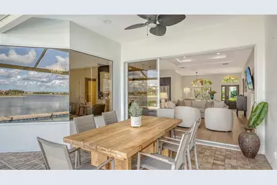 6619 Waters Edge Way, Lakewood Ranch, FL 34202 - Photo 17