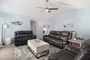 1773 Southwood St, Sarasota, FL 34231 - Photo 11