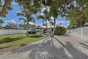 2115 Grove St, Sarasota, FL 34239 - Photo 29