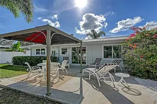 2115 Grove St, Sarasota, FL 34239 - Photo 15
