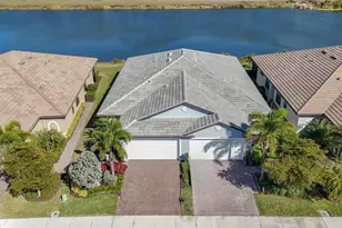 20918 Fetterbush Pl, Venice, FL 34293 - Photo 1