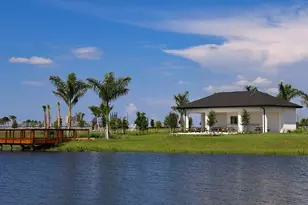 10636 Orbit Terrace, Sarasota, FL 34241 - Photo 39