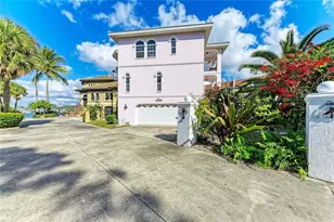 282 Santa Maria St, Venice, FL 34285 - Photo 3