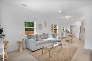 1205 Highland St S, Saint Petersburg, FL 33701 - Photo 3