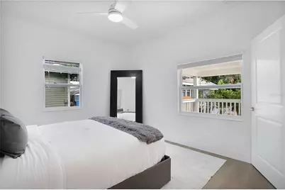 1205 Highland Street S, Saint Petersburg, FL 33701 - Photo 11