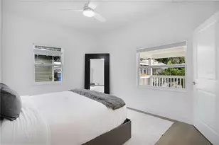 1205 Highland St S, Saint Petersburg, FL 33701 - Photo 11