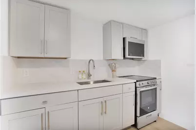 1205 Highland Street S, Saint Petersburg, FL 33701 - Photo 23