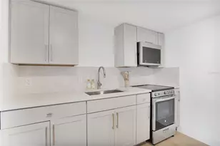 1205 Highland St S, Saint Petersburg, FL 33701 - Photo 23