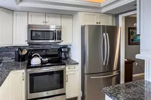 3766 Lake Bayshore Dr, Bradenton, FL 34205 - Photo 3