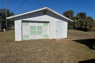 20384 Peachland Blvd, Port Charlotte, FL 33954 - Photo 3