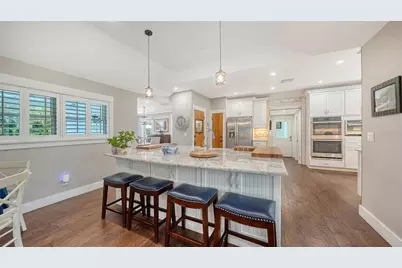 3606 Palonia Court, Sarasota, FL 34239 - Photo 5