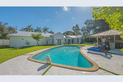 3606 Palonia Court, Sarasota, FL 34239 - Photo 51