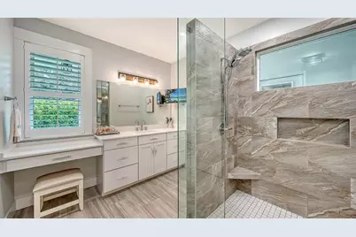 3606 Palonia Court, Sarasota, FL 34239 - Photo 23