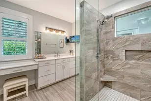 3606 Palonia Ct, Sarasota, FL 34239 - Photo 23