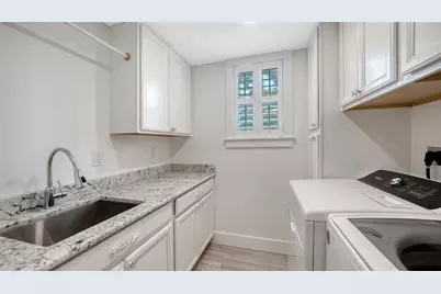 3606 Palonia Court, Sarasota, FL 34239 - Photo 33